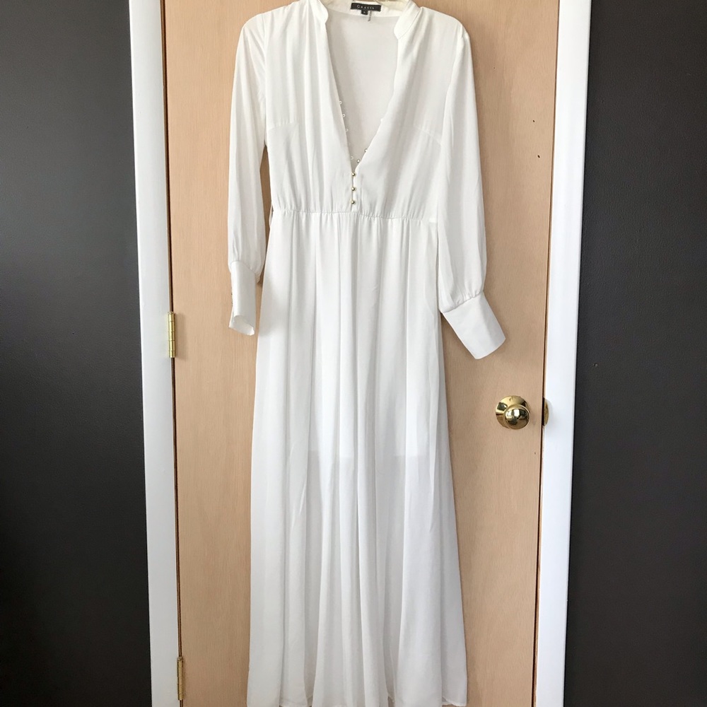 Gracia Long Sleeve Flowy Maxi Dress